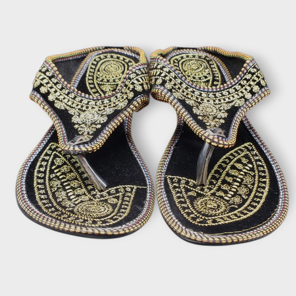 Italian Black Gold Embroidered Wedge Thong Sandals Womens Size 7-7.5 Ethnic - Picture 5 of 12